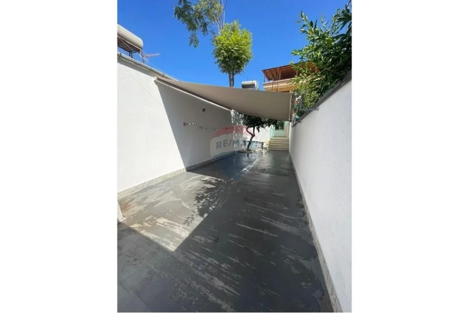 Jepet me qera apartament 1+1 Kati 0, 56 m² 600 € (Myslym Shyri)