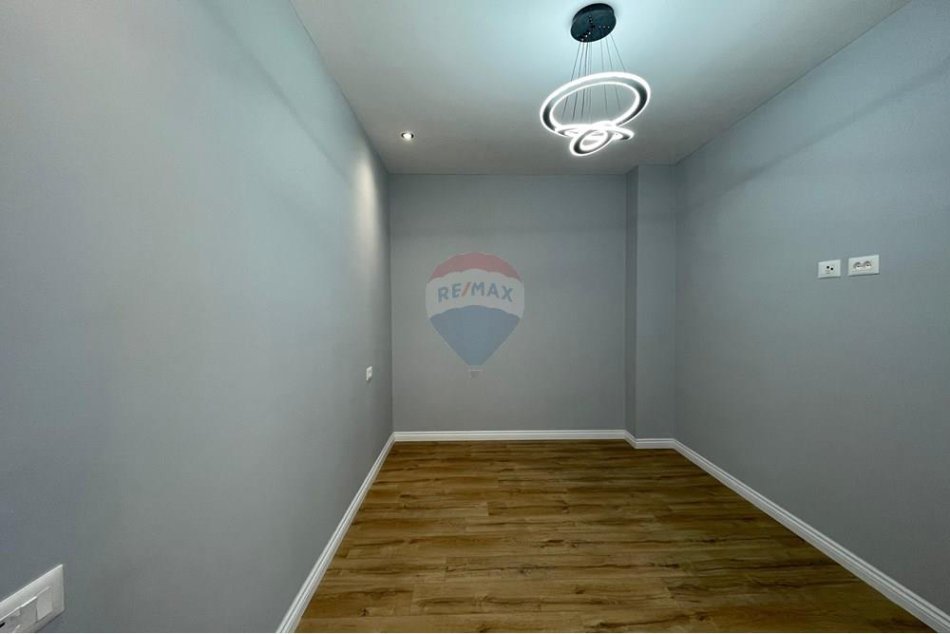 Tirane, shitet apartament 1+1 Kati 6, 49 m² 98.000 € (Rruga 5 Maji, Tiranë (ID: 530181098-54)