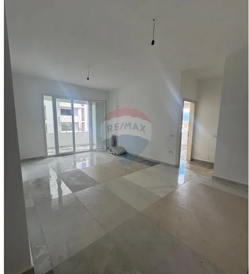 Tirane, shitet apartament 2+1 , 115 m² 140.000 € (Pallatet e Verdha)