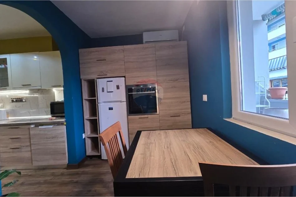 Tirane, jepet me qera apartament 2+1+Ballkon , 72 m² 750 € (Myslym Shyri)