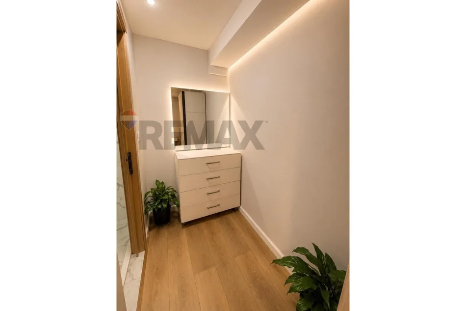 Tirane, shitet Kati 1, 66 m² 128.000 € (Hamdi Sina)