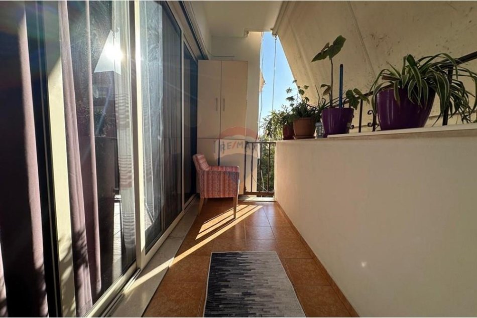Tirane, shitet apartament 1+1 Kati 3, 63 m² 96.000 € (rruga thesarit)