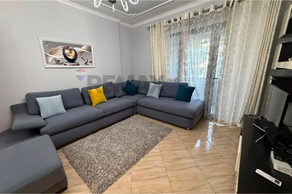 Tirane, shitet apartament 2+1 , 105 m² (oxhaku)