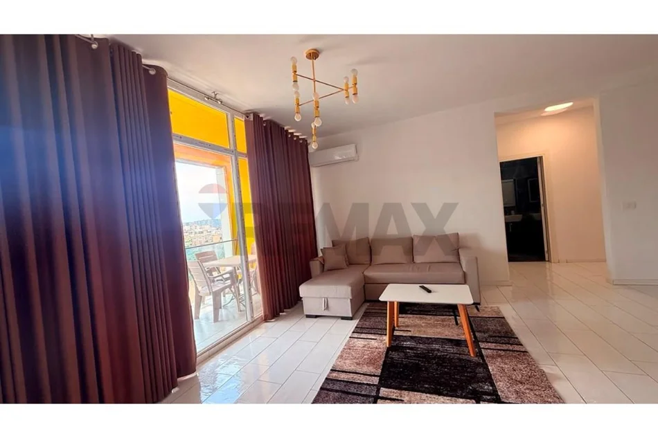 Tirane, jepet me qera apartament 2+1+Ballkon , 500 € (bulevardi i ri)
