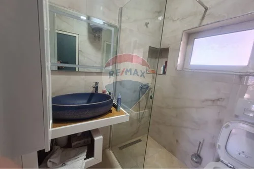 Tirane, jepet me qera apartament 2+1 Kati 2, 114 m² 600 € (prane TEG)