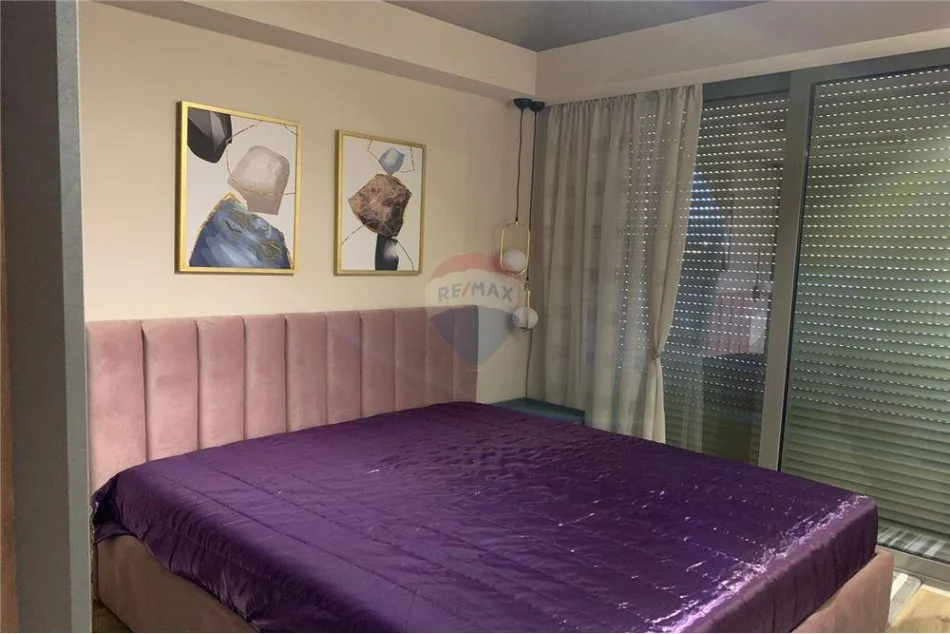 Tirane, jepet me qera apartament duplex Dublex , 95 m² 900 € (Rruga e Elbasanit)