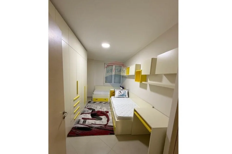 Tirane, jepet me qera apartament 2+1 Kati 3, 83 m² 777 € (Kompleksi Kontakt)