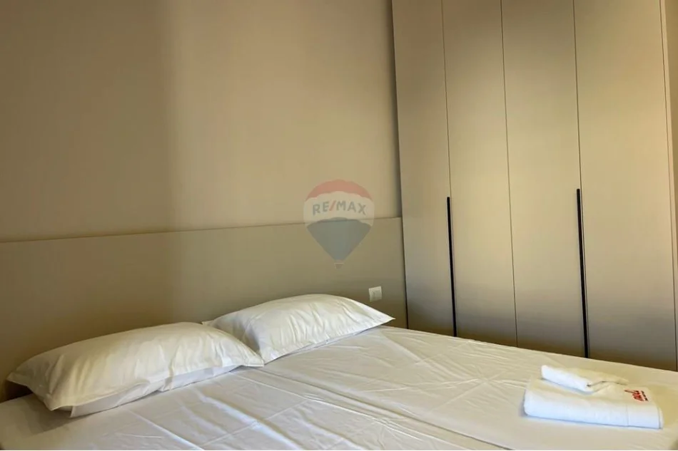 Tirane, jepet me qera apartament , 50 m² 600 € 