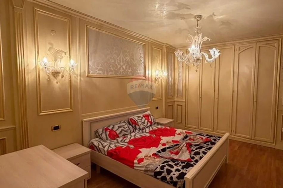 Tirane, jepet me qera apartament , 82 m² 1.000 € 