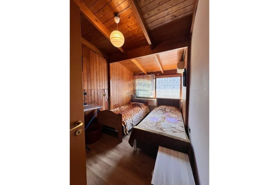 Tirane, shitet apartament , 140 m² 199.999 € 