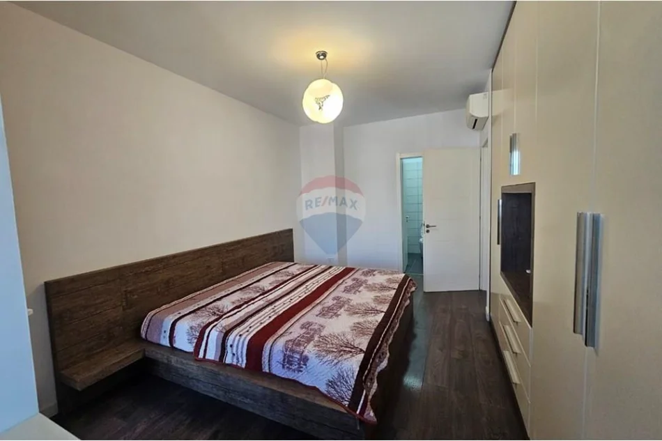 Tirane, shitet apartament , 108 m² 180.000 € 
