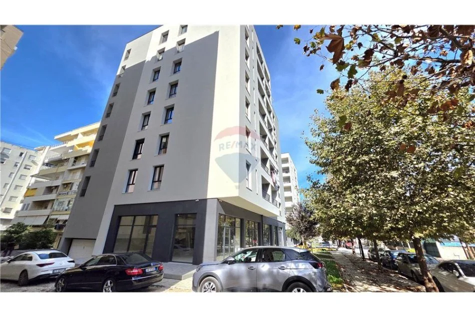 Vlore, shitet apartament 4+1 Kati 7, 102 m² 280.000 € (Pas Da Vinci - Lungo Mare, Vlorë)