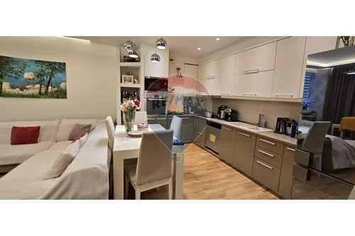 Tirane, shitet apartament 2+1 , 165.000 € (Kodra e Diellit)