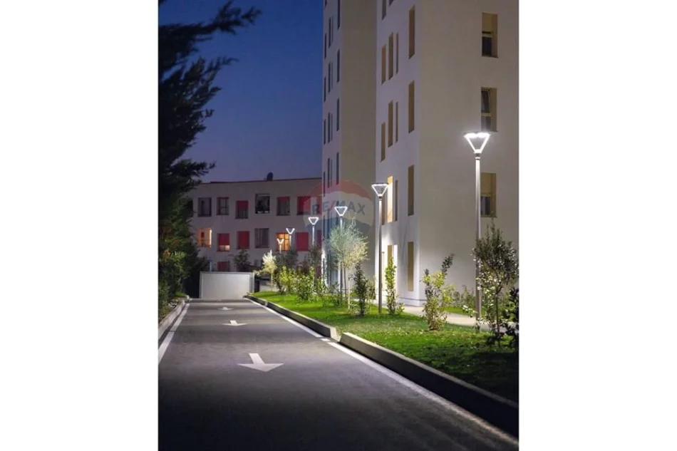 Tirane, shitet apartament , 48 m² 84.500 € (Kompleksi Mangalem, Tiranë)