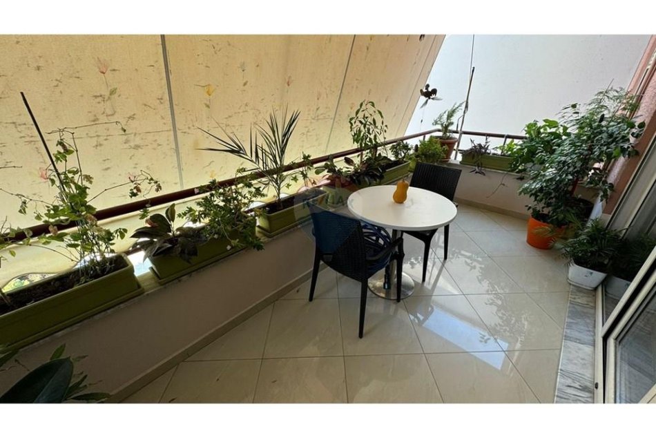 Tirane, shitet apartament 2+1+Ballkon Kati 8, 96 m² 215.000 € (Rruga Don Bosko (ID: 530411001-1192)