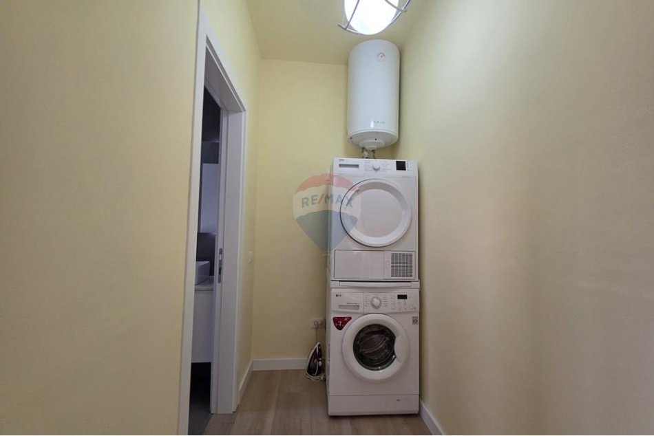 Tirane, jap me qera garsonier 1+1 Kati 2, 46 m² 680 € (Rruga Besim Imami, Rezidenca Gardenia)