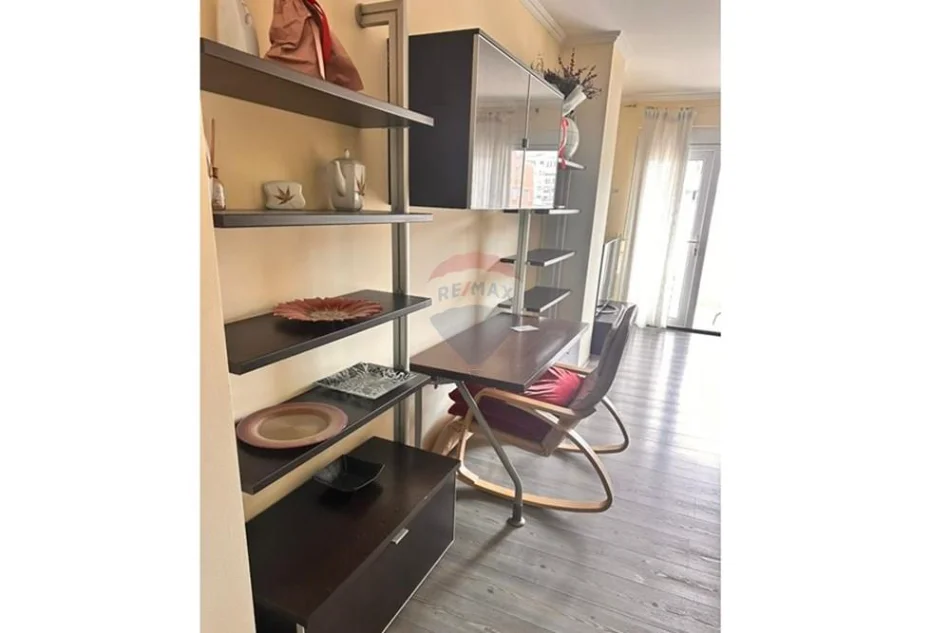 Tirane, shitet apartament 2+1 Kati 9, 120 m² (Garda)