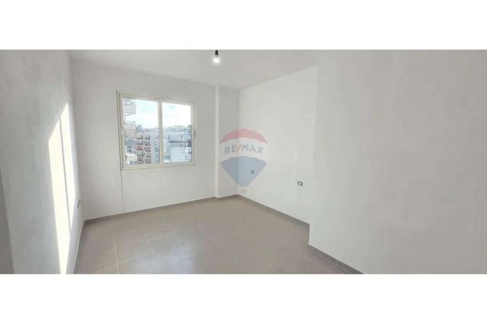 Tirane, shitet apartament , 94 m² 145.000 € 