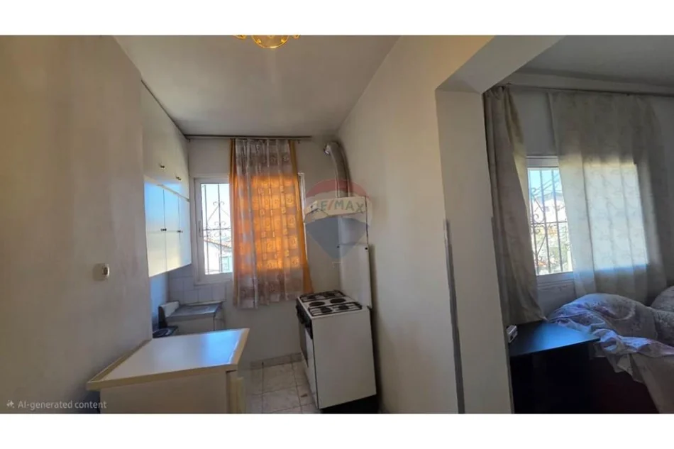 Vlore, shitet apartament 1+1 Kati 2, 64 m² 57.000 € (Topana, Vlore)