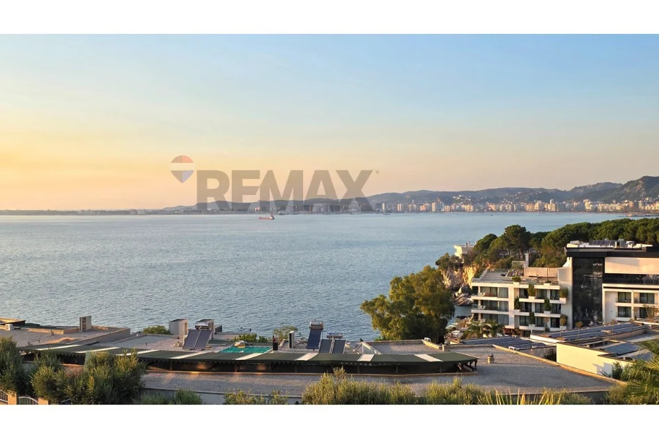 Vlore - Lungomare, shitet apartament 2+1+Ballkon , 102 m² 390.000 € (Rruga Aleksander Moisiu, Vlore)