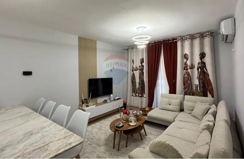 Tirane, shitet apartament 2+1 , 110 m² 195.000 € (vila l)