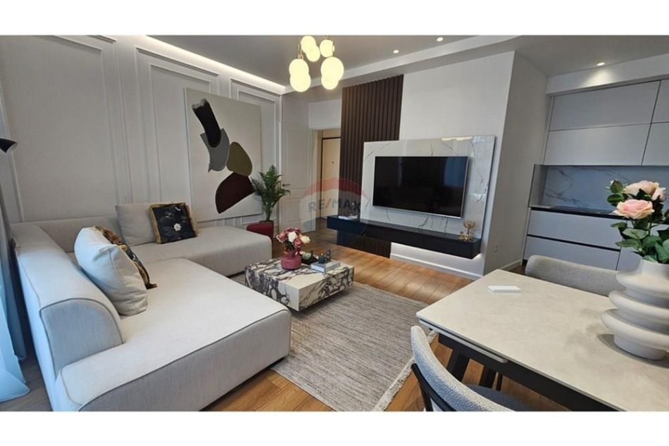 Tirane, jepet me qera apartament 2+1 Kati 6, 102 m² 1.900 € (Lake View Residence)