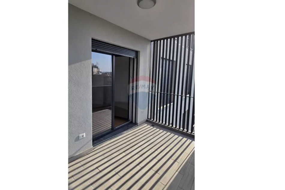 Tirane, jepet me qera apartament , 90 m² 730 € 