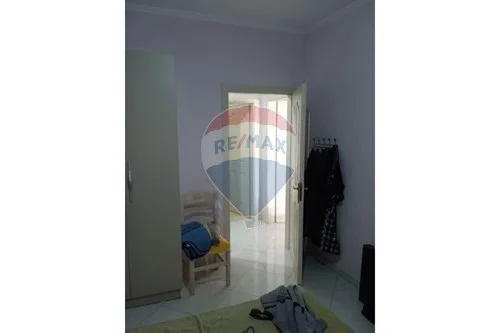 Tirane, jepet me qera apartament 1+1 , 65 m² 300 € (Astir)