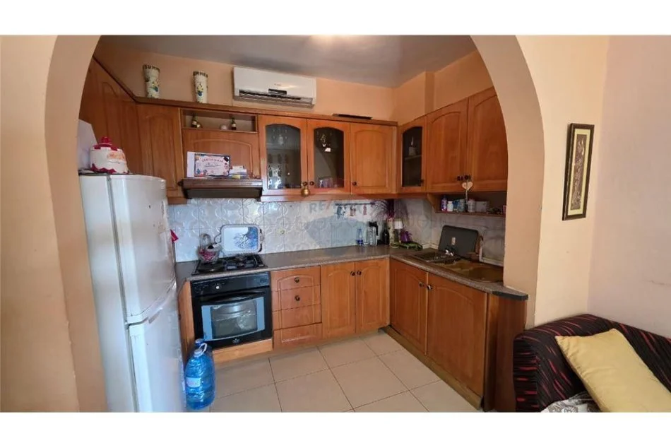 Vlore, shitet 2+1 Kati 5, 90 m² 93.000 € (Rruga Ali Demi,Vlore)
