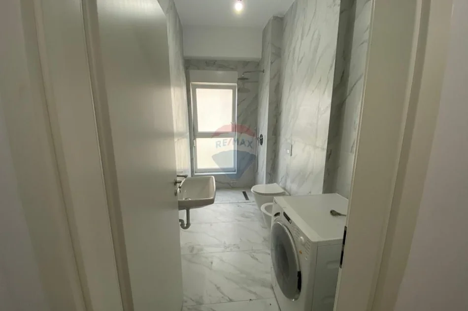 Tirane, jepet me qera apartament 1+1 Kati 4, 53 m² 450 € (Pasho Hysa)