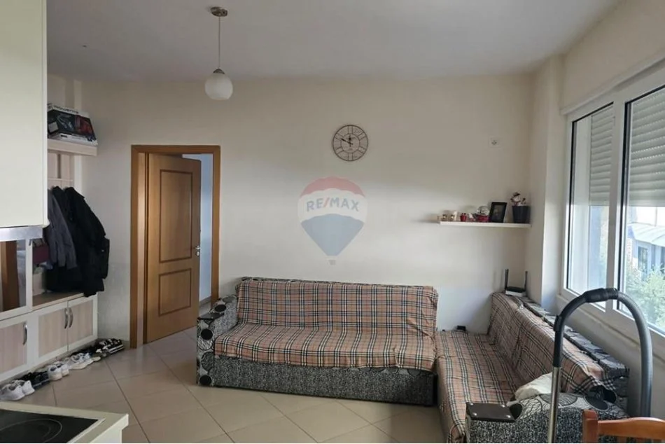 shitet apartament 1+1+Ballkon 115.000 €