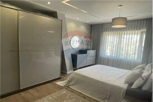 Tirane, jepet me qera apartament duplex Dublex , 100 m² 2.500 € (Kodra e Diellit, Shqipëri)