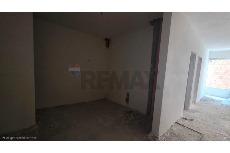 Vlore, shitet apartament 1+1+Ballkon , 58 m² 65.000 € (Rruga Gjergj Kastrioti (Transballkanike), Vlorë)