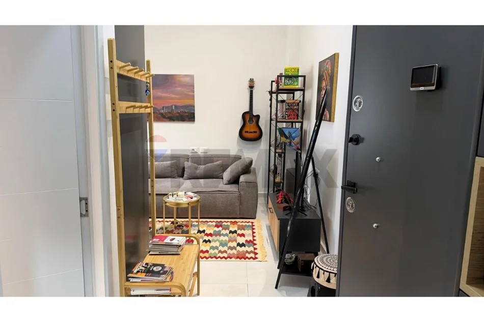 Tirane, shitet apartament 1+1 , 64 m² 99.000 € (Fresk)