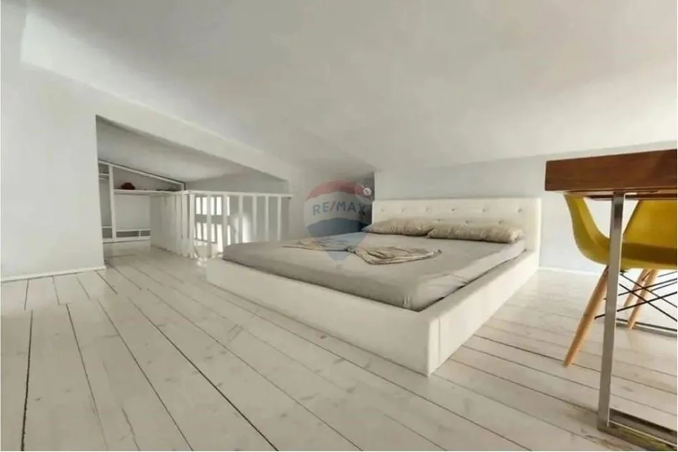 Tirane, shitet apartament duplex 2+1+Ballkon Kati 5, 106 m² 235.000 € (Kodra e Diellit 1)