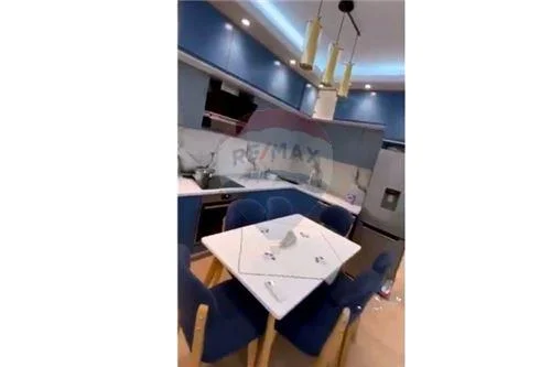 Shqiperi, jepet me qera apartament 2+1 Kati 4, 110 m² 800 € (Apartament 2+1+2 me qera ne Don Bosko)