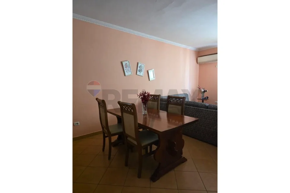 Tirane, shitet apartament , 107 m² 136.000 € 