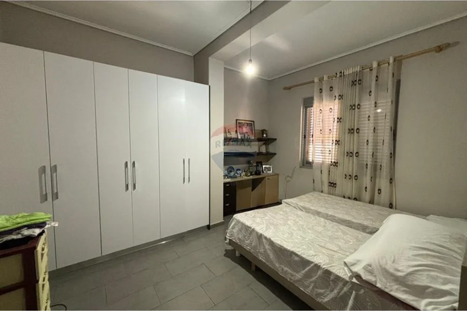 Vlore, shitet Vile 3 Katshe Kati 3, 150.000 € (Llakatunde, Shushice, Vlore)