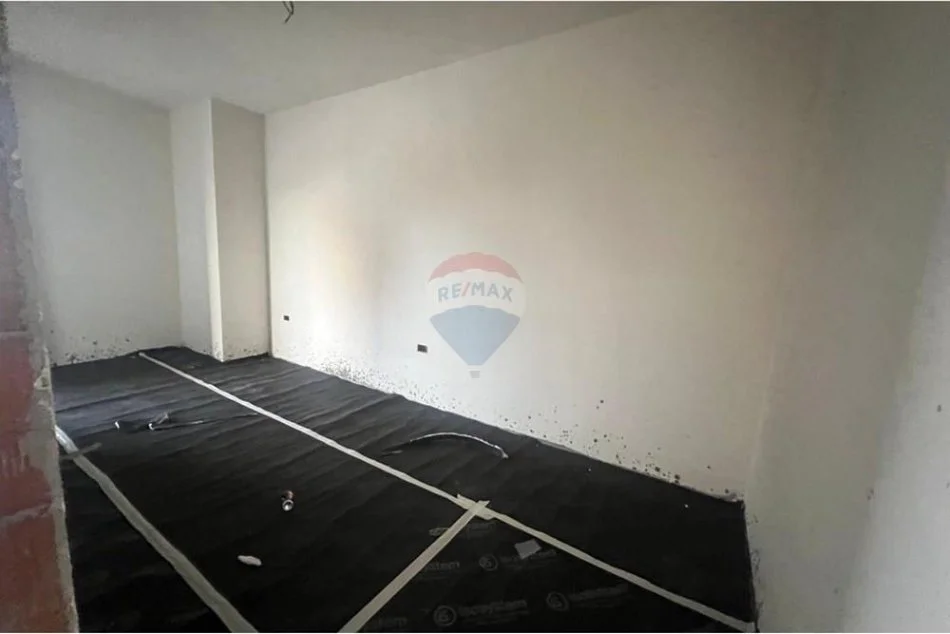 Tirane, shitet apartament 1+1 Kati 3, 71 m² 233.000 € (Rruga Rreshit Çollaku, Tiranë(ID: 530191031-735)