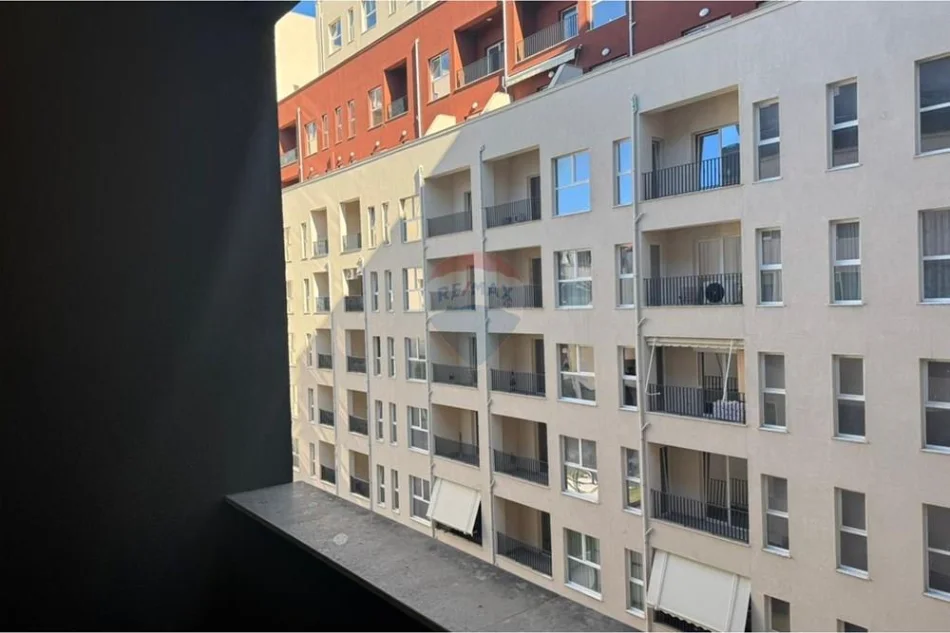 Tirane, shitet apartament , 135 m² 228.000 € 