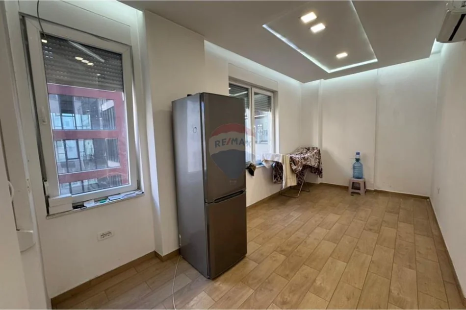 Tirane, shitet apartament , 135 m² 228.000 € 