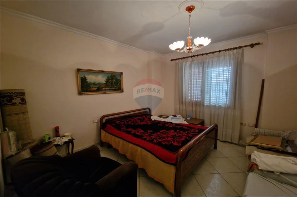 Vlore, shitet apartament+verande | Penthouse 3+1+Ballkon Kati 10, 328 m² 255.000 € (Blv.Ismail Qmali, Vlore)