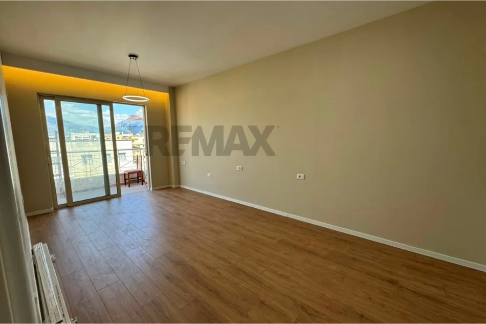 Tirane, shitet apartament 2+1+Ballkon , 108 m² 163.000 € (Rruga Teodor Keko, Tiranë)