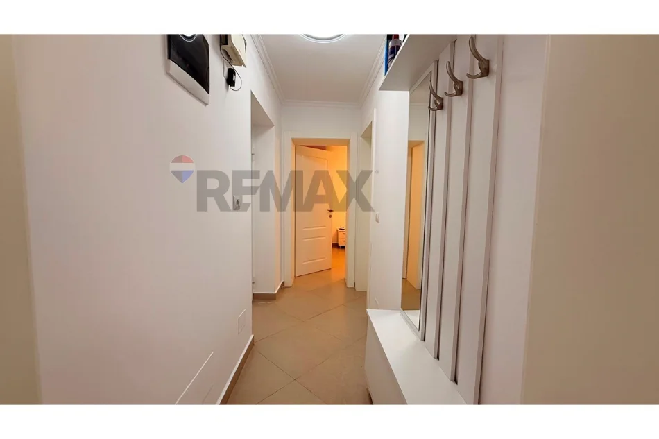 Shqiperi, jepet me qera apartament 1+1 , 50 m² 600 € (Myslym Shyri)