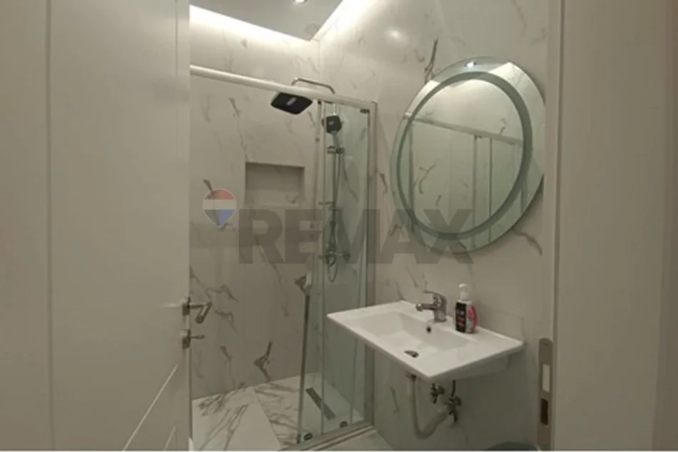 Tirane, jepet me qera apartament , 101 m² 850 € 