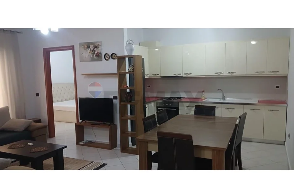 Tirane, jepet me qera apartament 1+1 Kati 2, 62 m² (Kopshti Botanik, Tiranë)