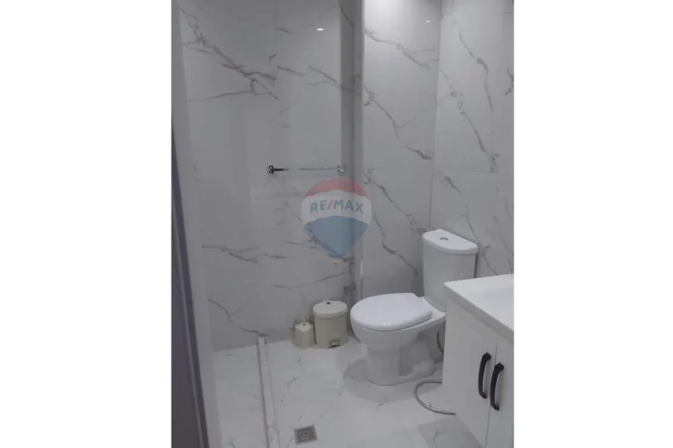 Tirane, jepet me qera apartament 1+1+Ballkon Kati 2, 70 m² 430 € (Kodra e Priftit)