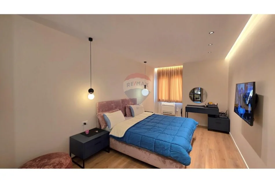 Vlore, shitet apartament 1+1 Kati 10, 85 m² 195.000 € (Rruga Kosova, Vlore)