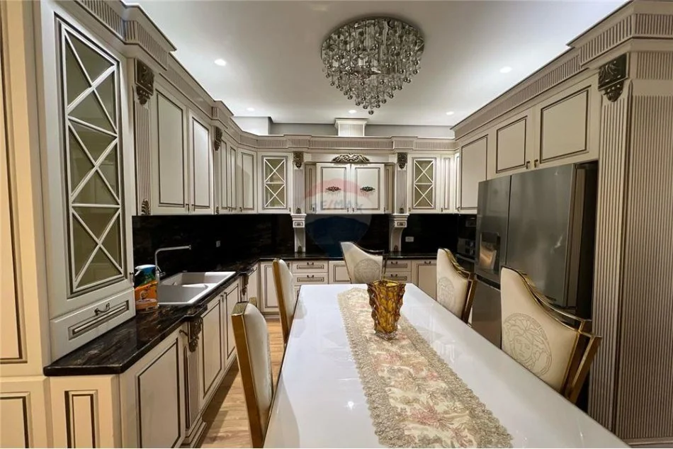 Tirane, jepet me qera apartament 3+1+Ballkon , 135 m² 1.400 € (kompleksi delijorgji)