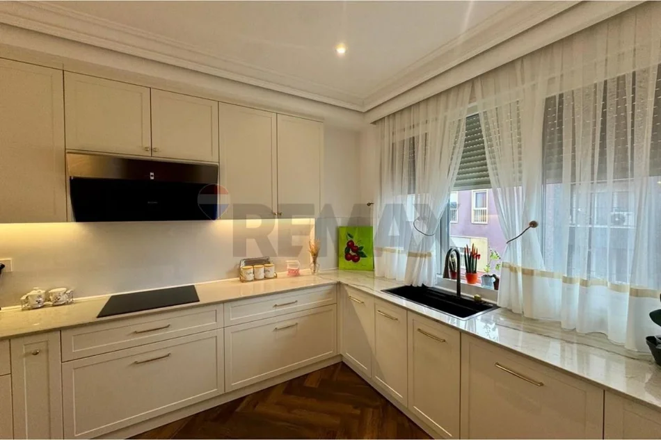 Tirane, shitet apartament 4+1 Kati 6, 257 m² 650.000 € (Rezidenca Euro 3D - Rruga Isuf Elezi, Tiranë(ID: 530171094-286)